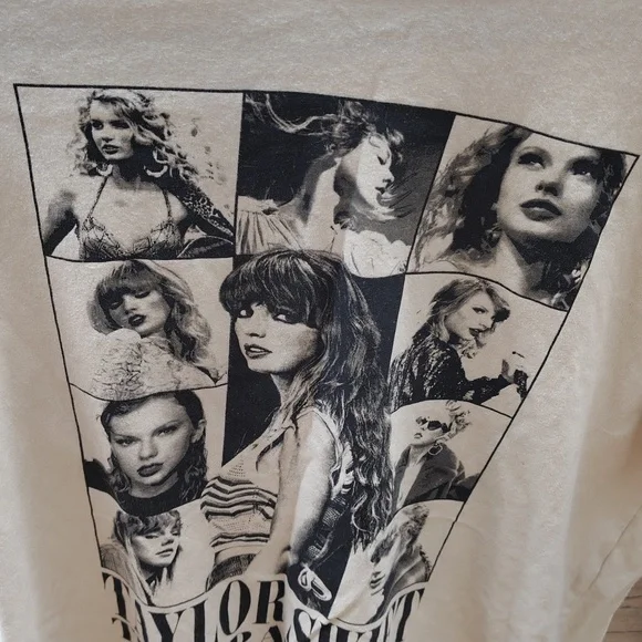 Taylor Swift THE ERAS TOUR Tee Shirt Size S - Picture 4 of 9